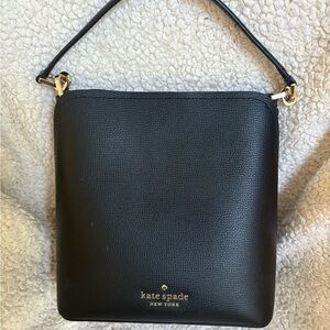 Kate Spade Darcy small Black bucket  Bag